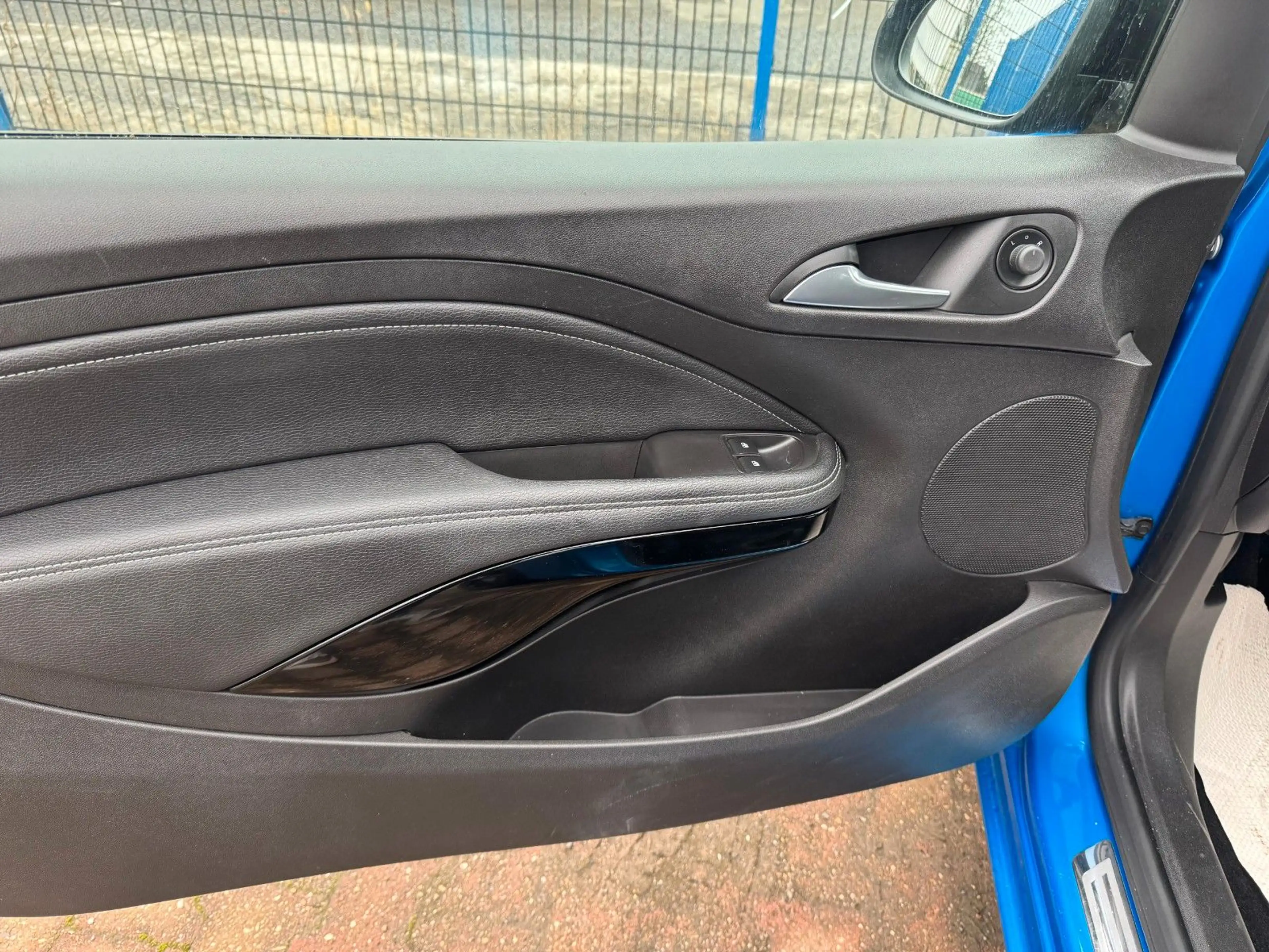 Opel Adam 120 Jahre 1.4 SHZ*LHZ*PDC*CarPlay*2.Hand — photo 7