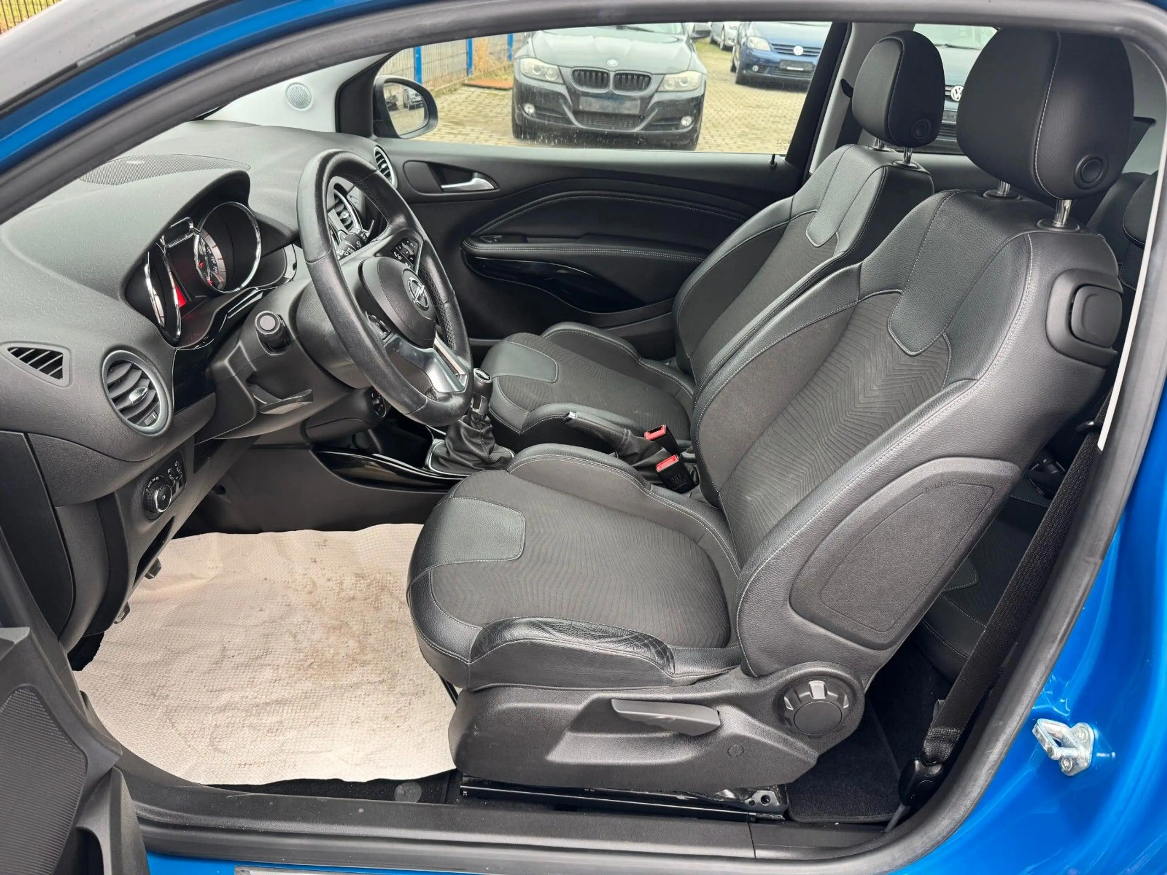 Opel Adam 120 Jahre 1.4 SHZ*LHZ*PDC*CarPlay*2.Hand — photo 8
