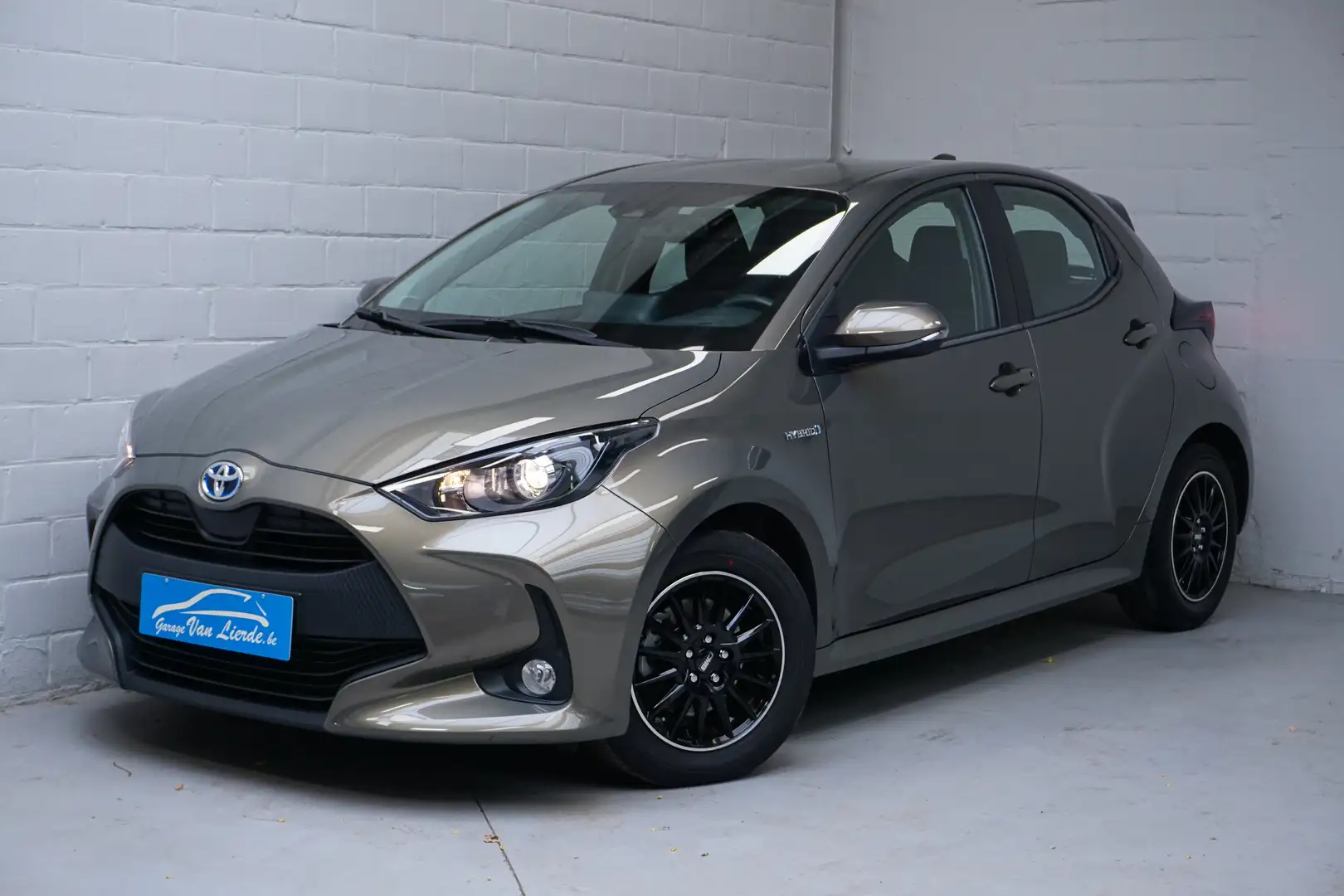 Toyota Yaris 1.5i VVT-i Hybrid E-CVT Elegant -Zetelvw-Apple Car Bronzo - 1