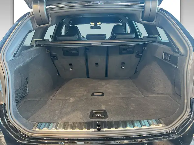 BMW M3 Competition M xDrive Tourin Ansicht 12