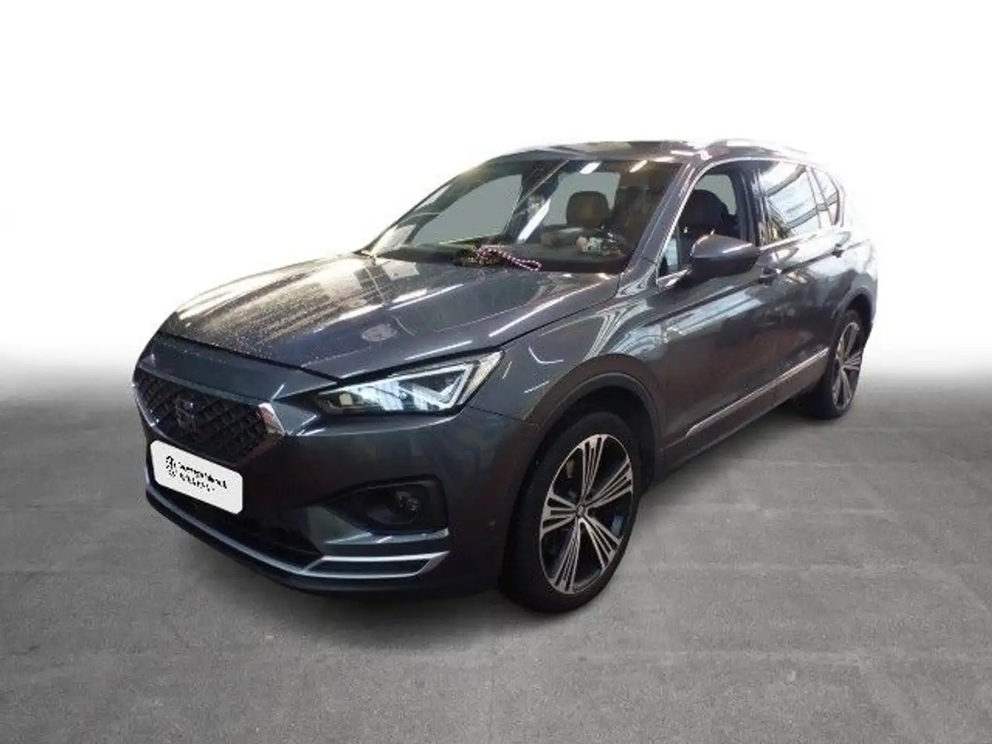 SEAT Tarraco 2.0 TDI Xcellence 4Drive Navi AHK LED Grau - 2