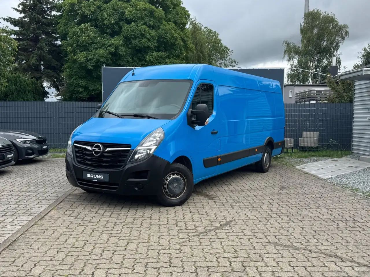 Opel Movano