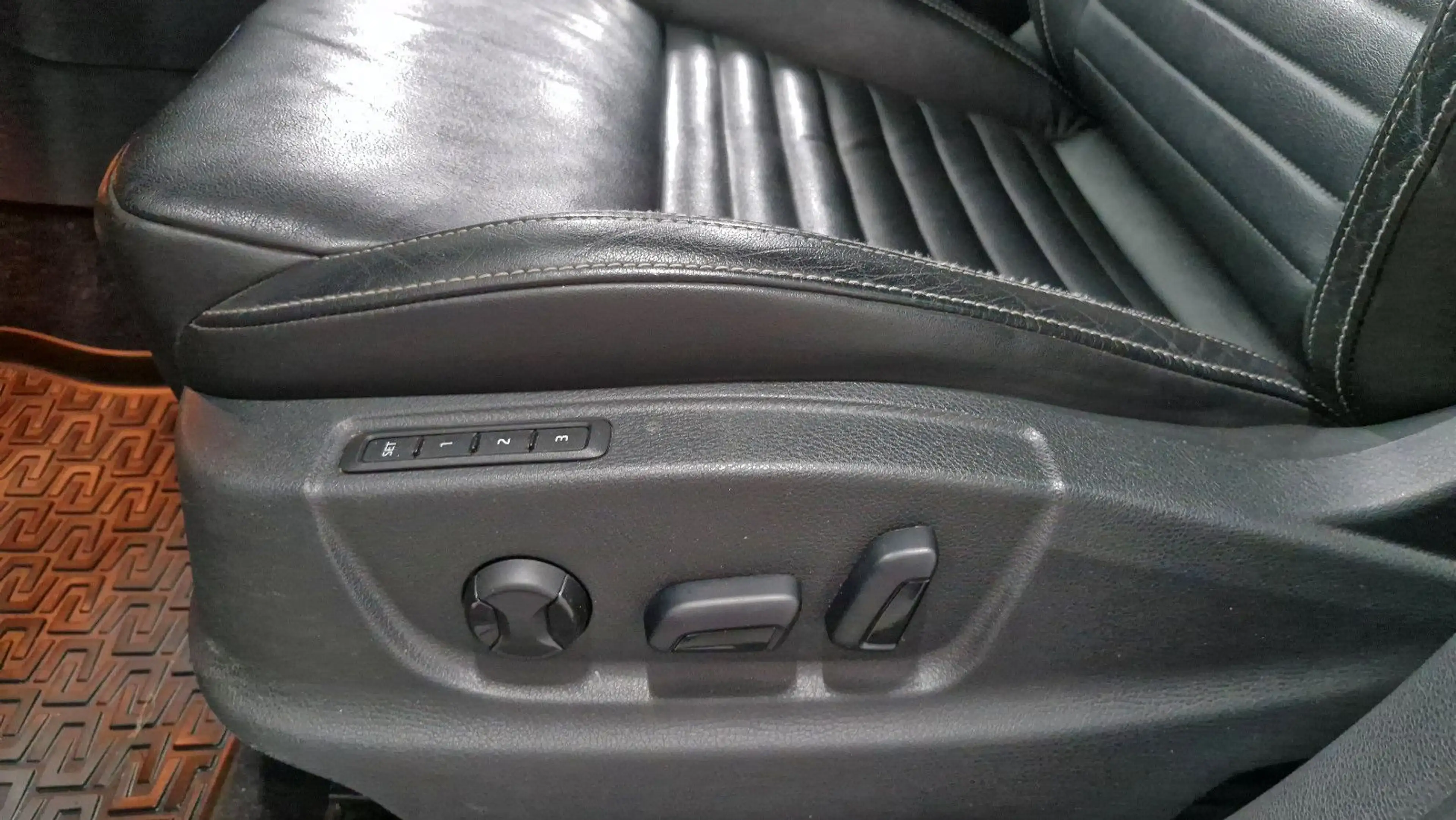 Skoda Octavia Combi RS — photo 7