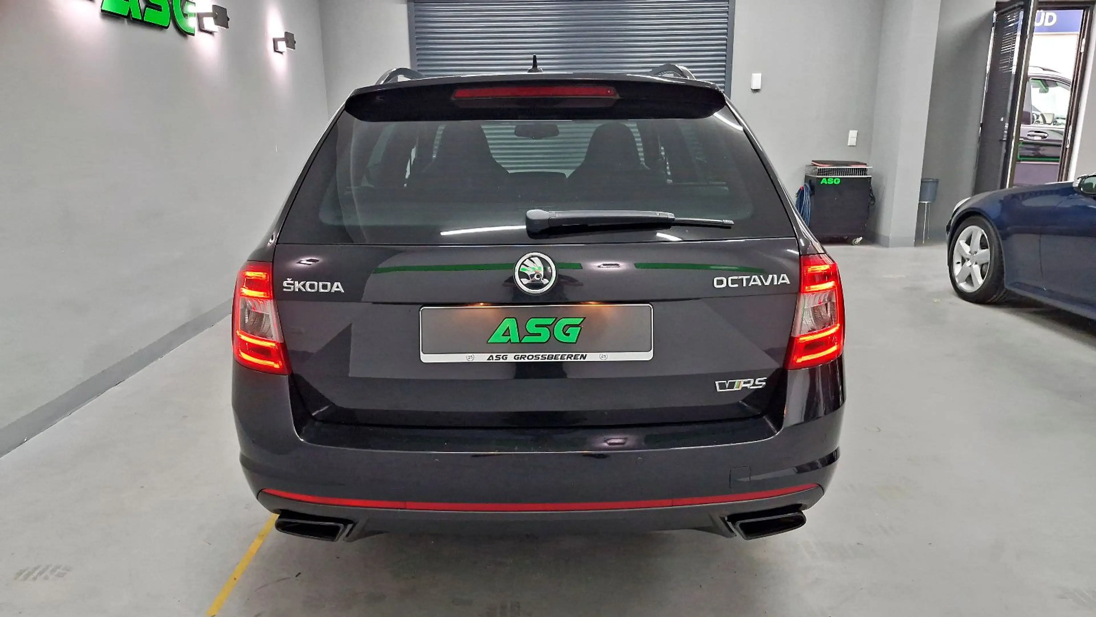 Skoda Octavia Combi RS — photo 4