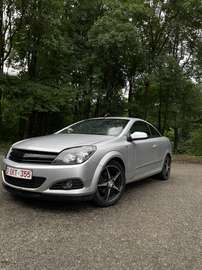 Twin Top 1.6 Edition