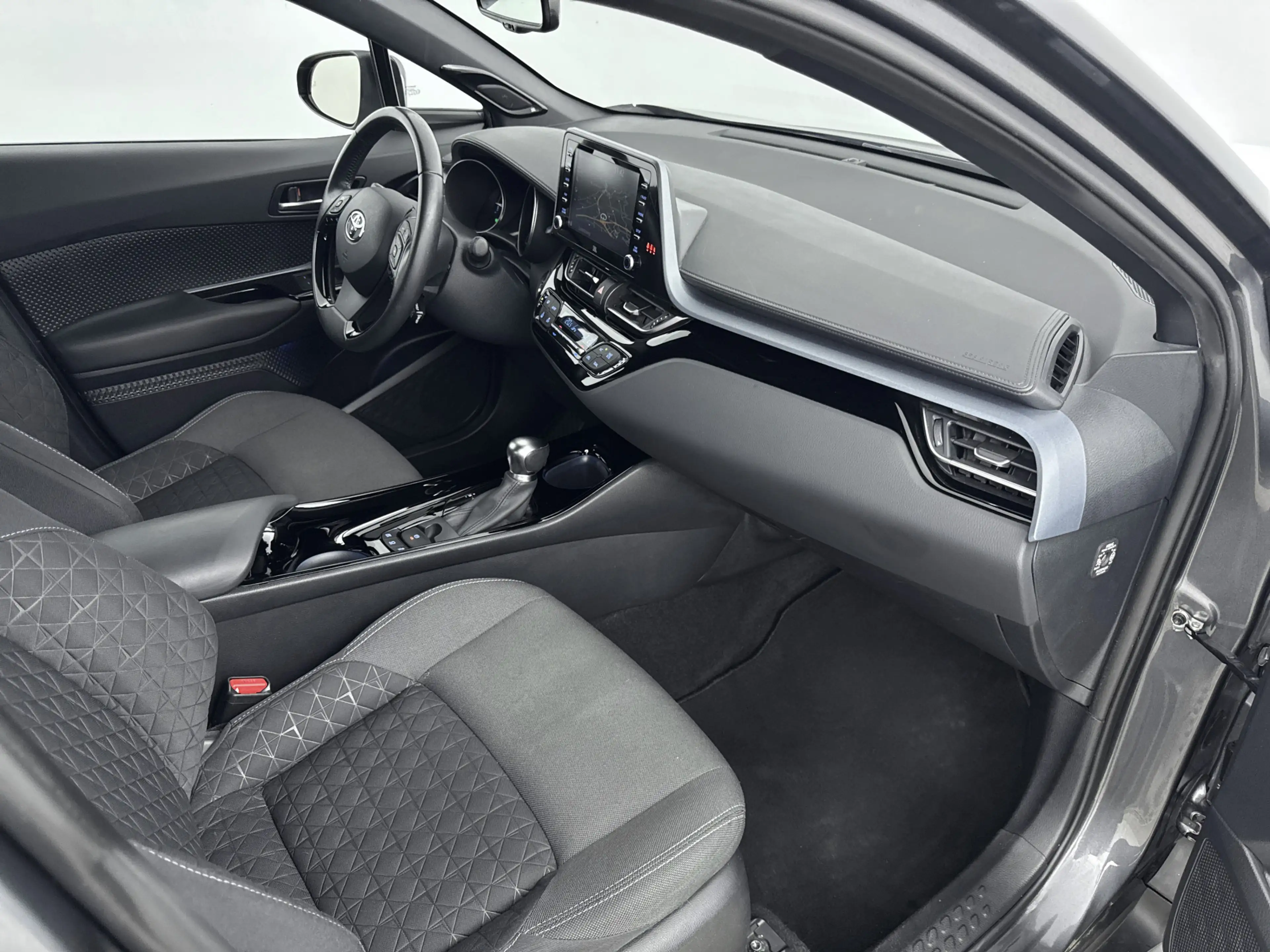 Toyota C-HR 2.0 Hybrid Style | Dealer onderhouden | LED PACK | — photo 6