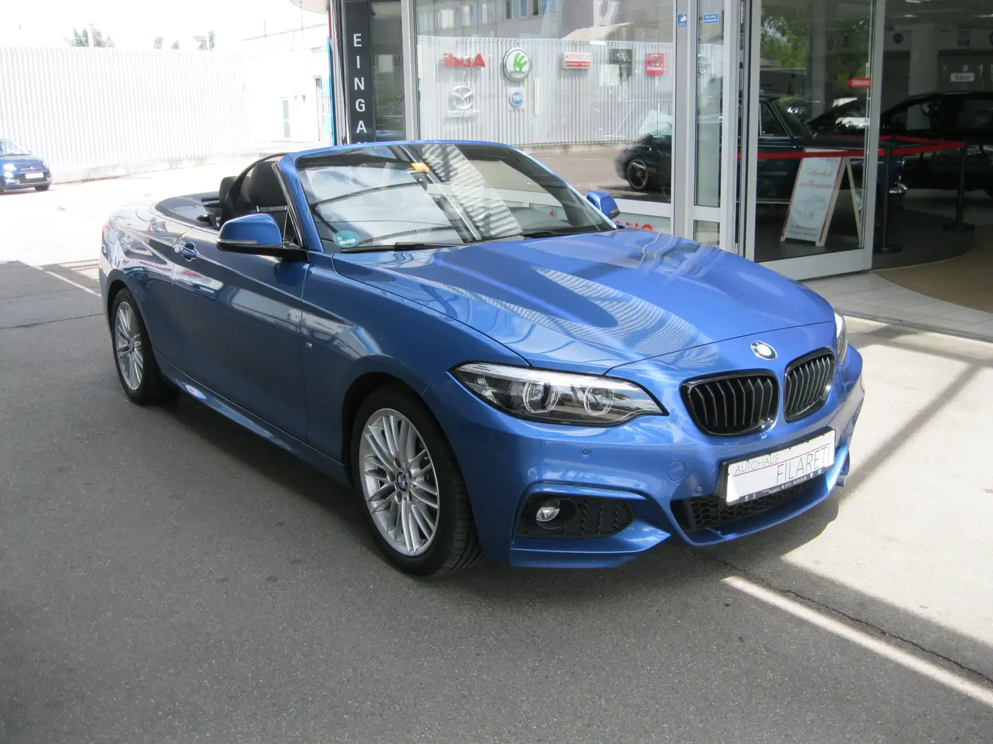 BMW 218 218 d Cabrio M Sport Automatik Navi-Klima-ZV-Pdc- Blau - 2