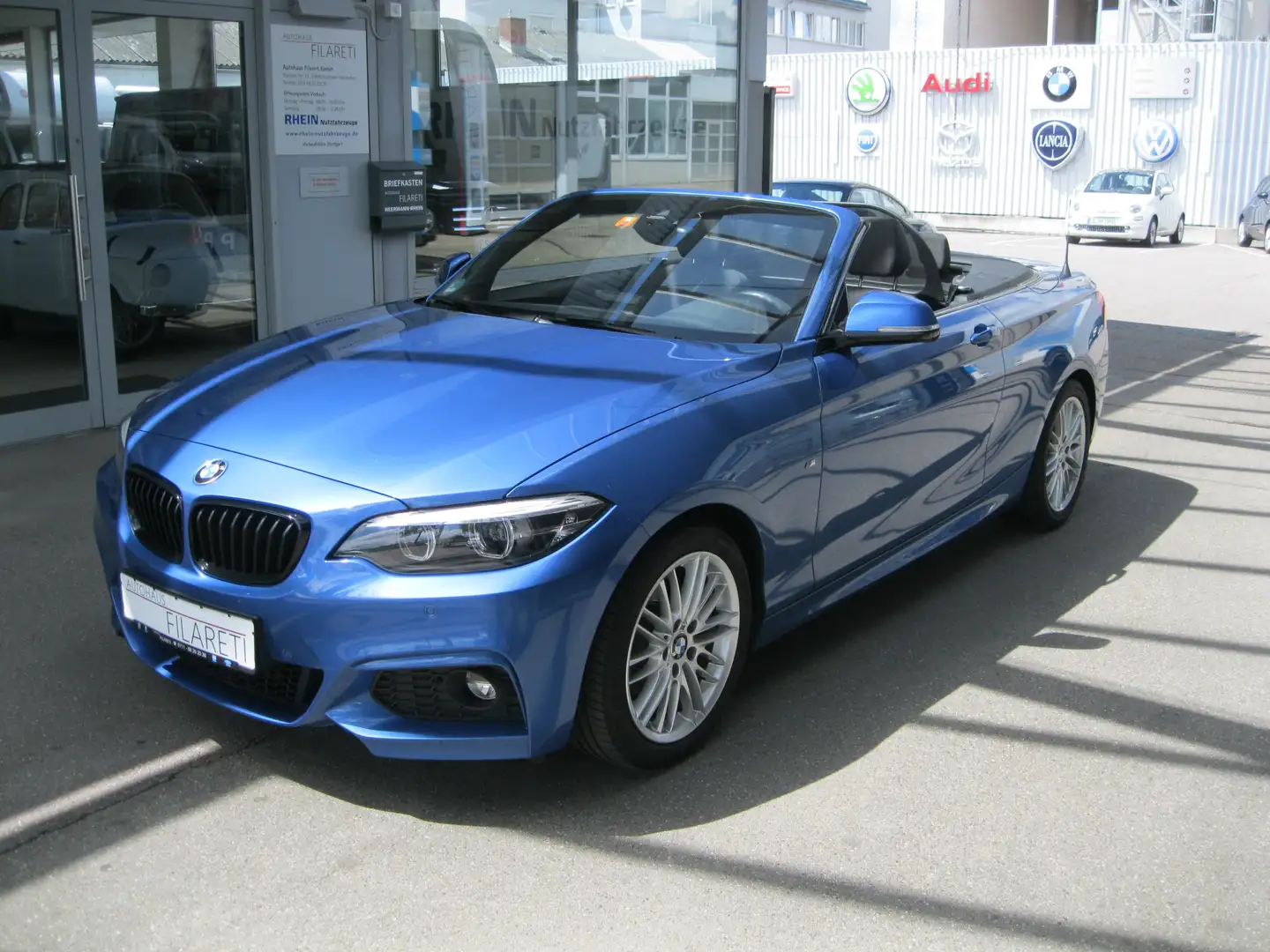 BMW 218 218 d Cabrio M Sport Automatik Navi-Klima-ZV-Pdc- Blau - 1