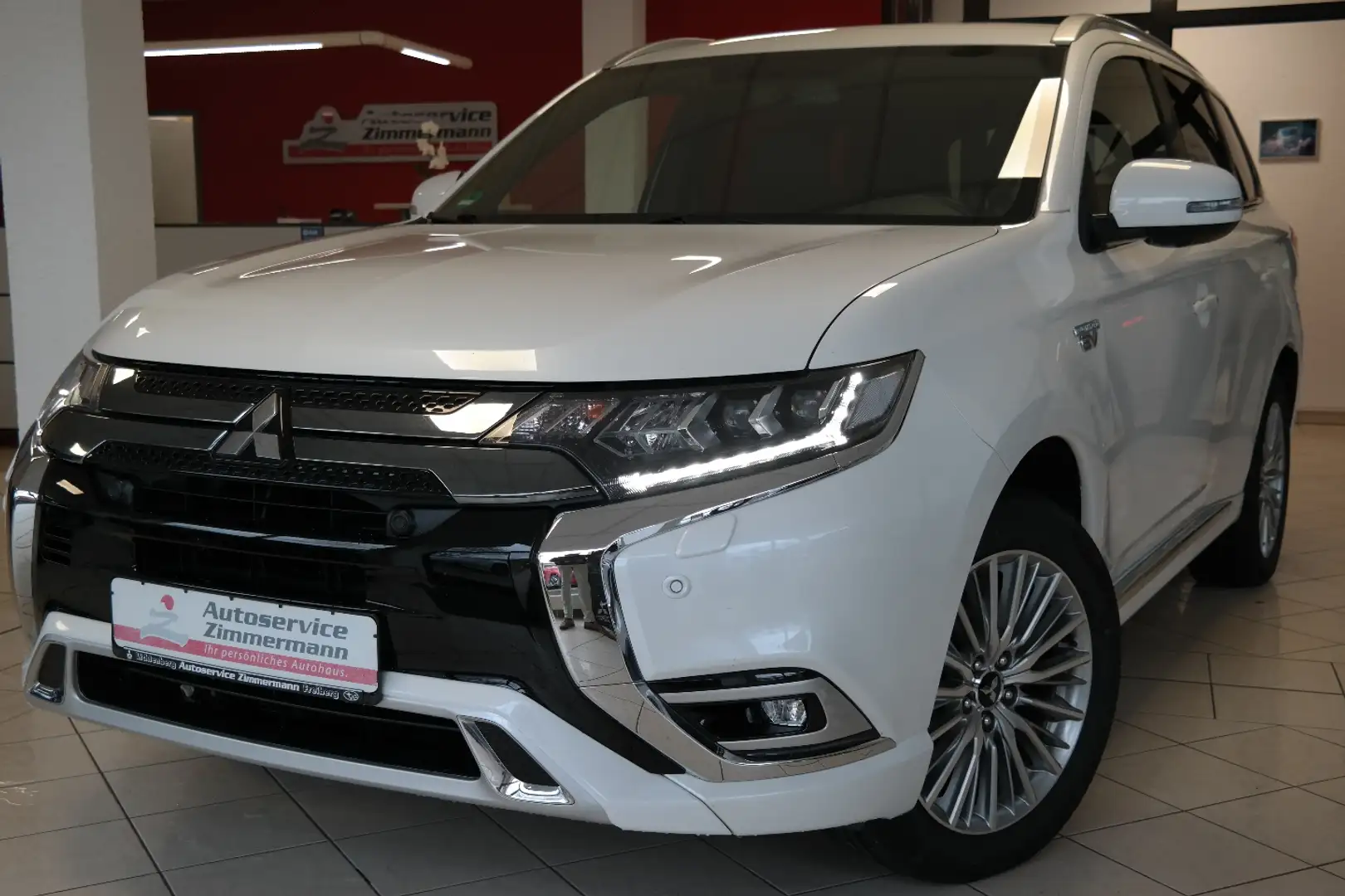 Mitsubishi Outlander PHEV PLUS Spirit-Paket 2.4 MIVEC 4WD Blanc - 1