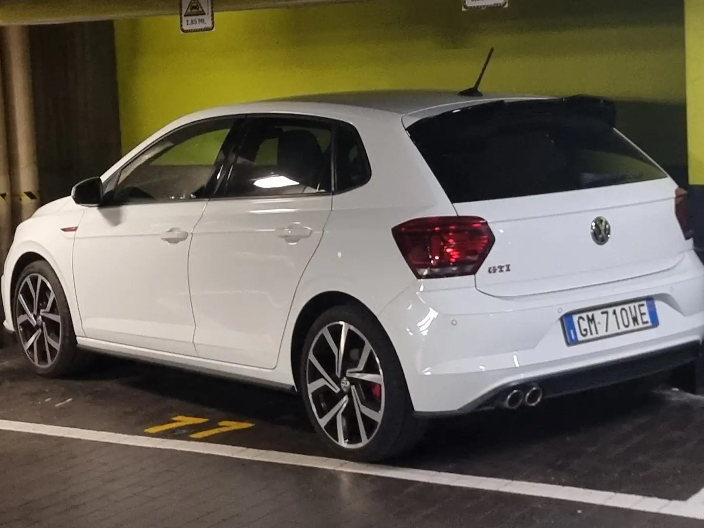 Volkswagen Polo GTI Polo VI 2017 5p 2.0 tsi 200cv dsg Bianco - 1