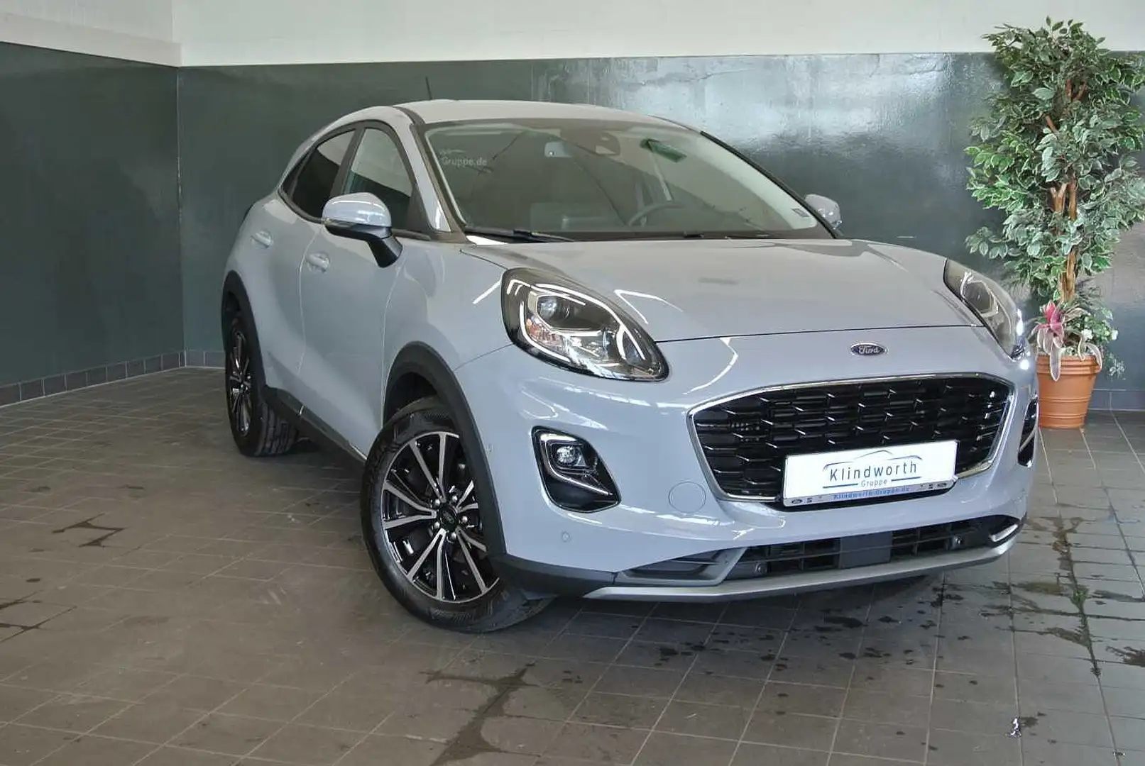 Ford Puma 1.0 E.Boost MHEV Titanium +Navi+RFK+Shz Gris - 2
