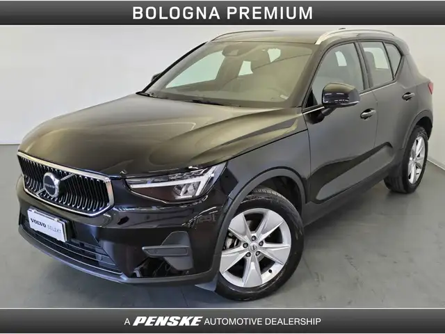 Volvo XC40 main image