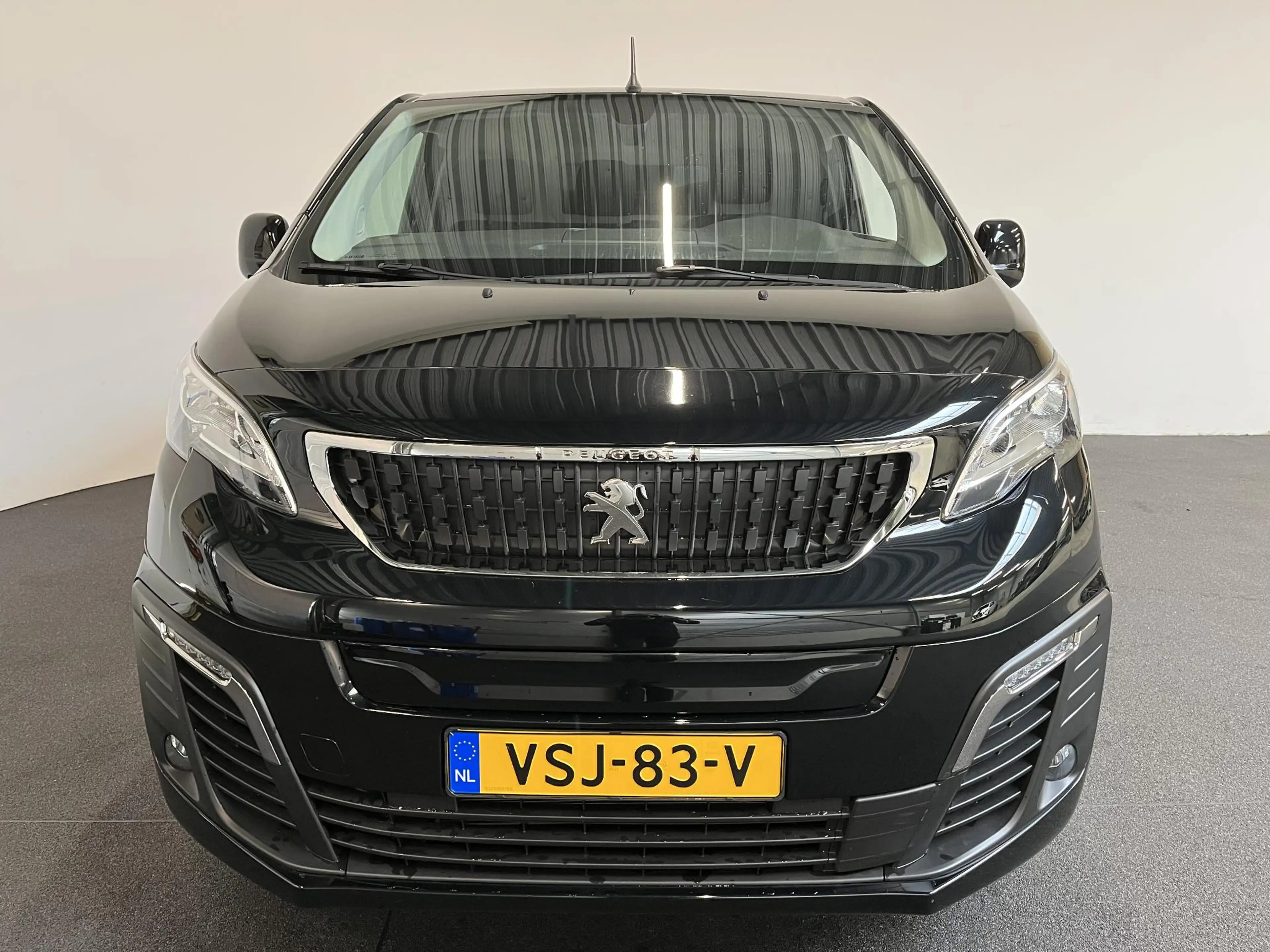 Peugeot e-Expert Long Premium 75 kWh 3-zits Automaat Airco Navigati — photo 4