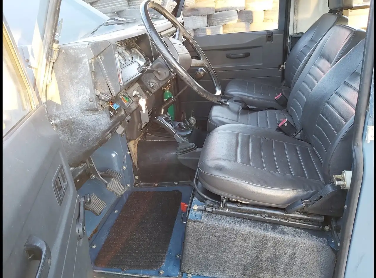 Land Rover Defender 110 3,5 V8, foto 12