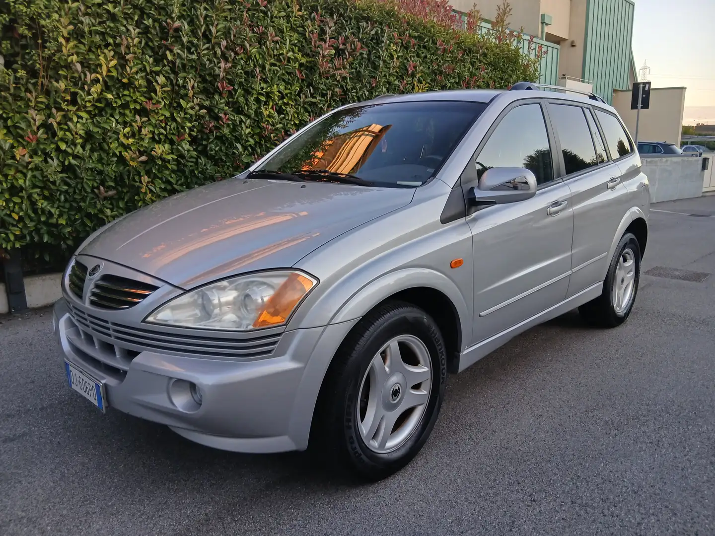 SsangYong Kyron 2.0 xdi Plus 4 wd in pronta consegna Argent - 2