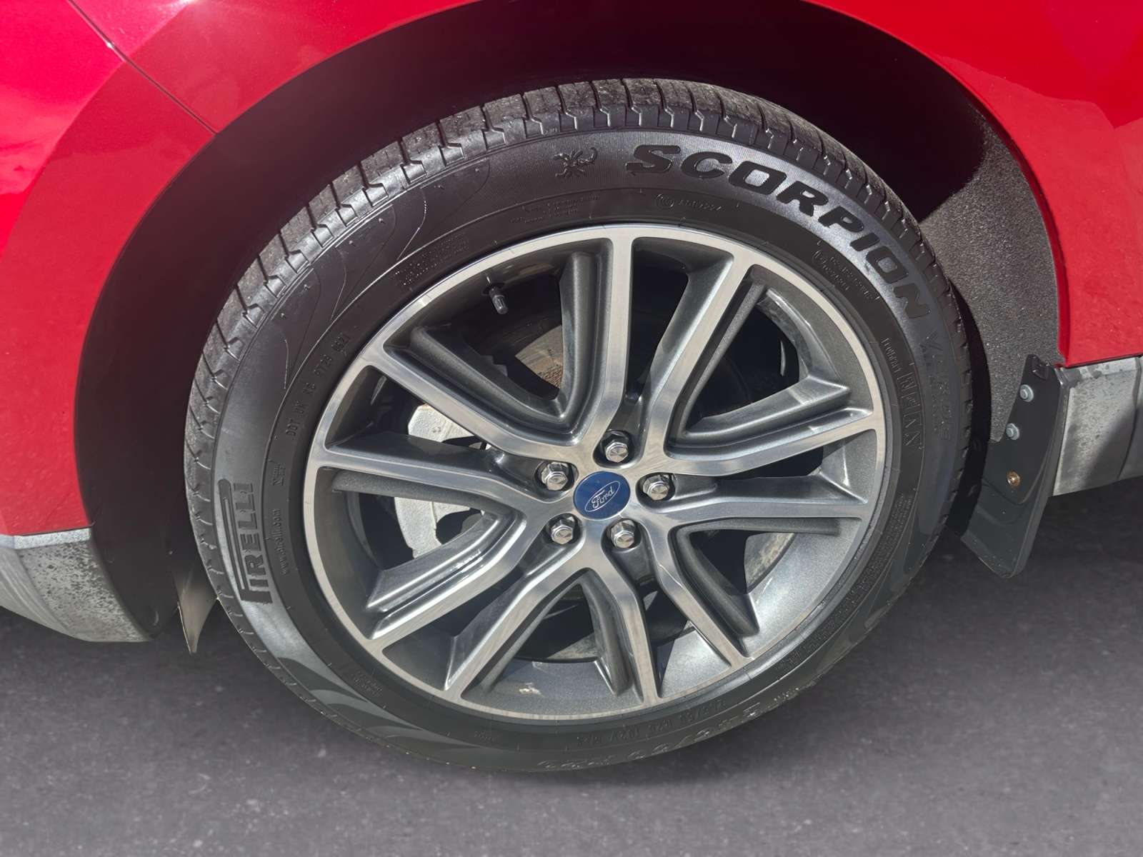 used 2021 Ford Edge car, priced at $27,988