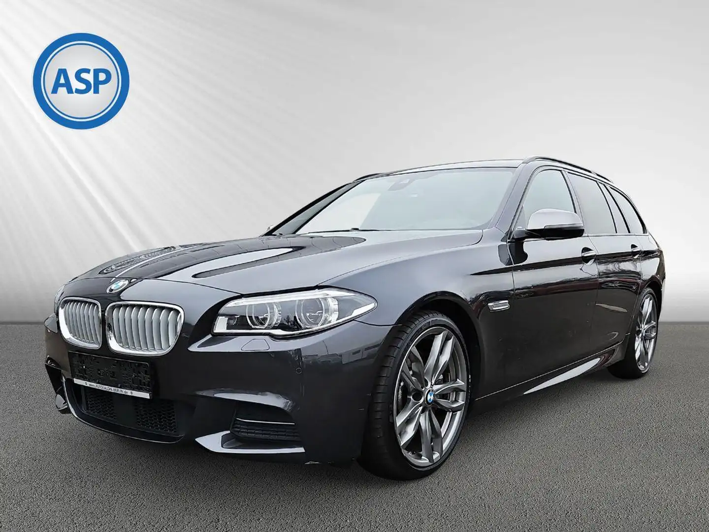 BMW 550 d xDrive Touring HUD LED NIGHT VISION DAPLUS Grau - 1