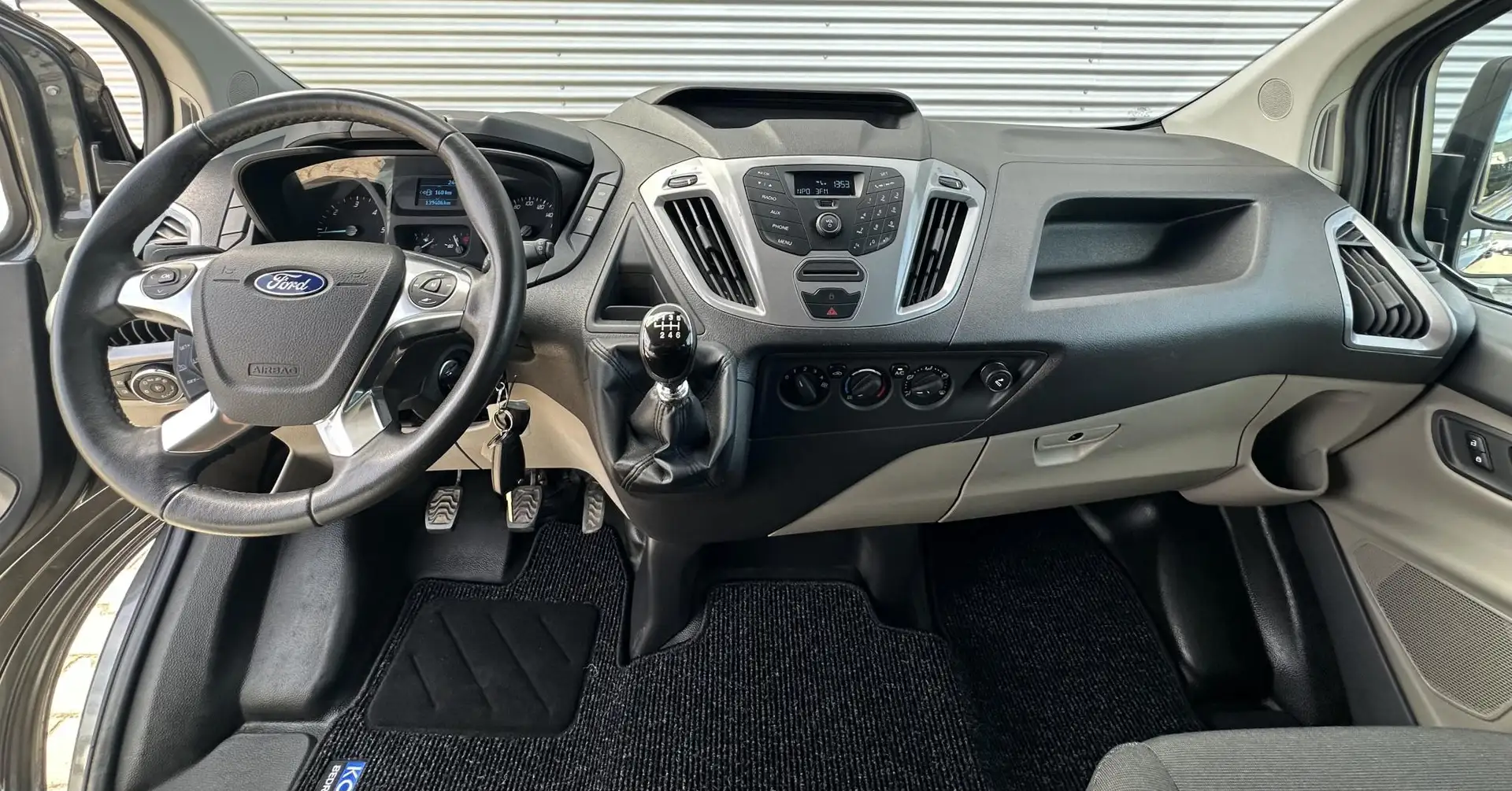 Ford Transit Custom 290 2.2 TDCI L1H1 Trend DC Dubbele cabine Grijs - 2