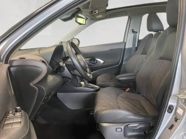 Toyota Yaris view 7