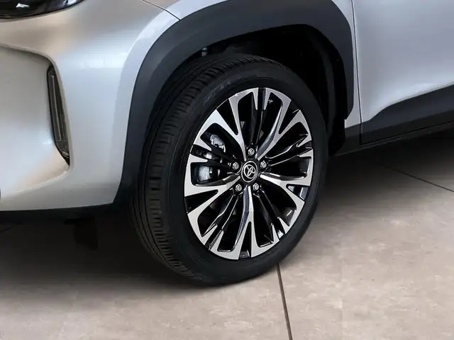 Toyota Yaris view 15