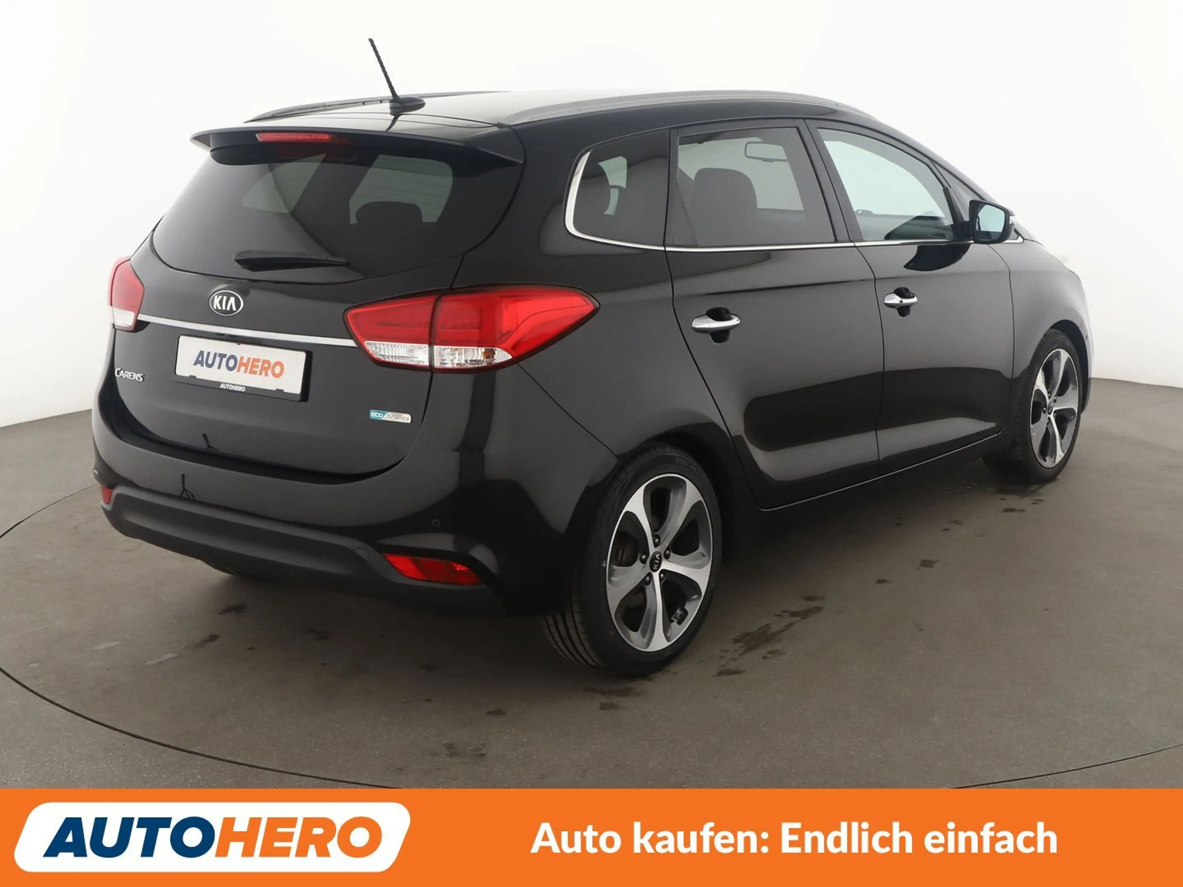 Kia Carens 1.7 CRDi Spirit*NAVI*TEMPO*CAM*PDC*SHZ*KLIMA* — photo 6