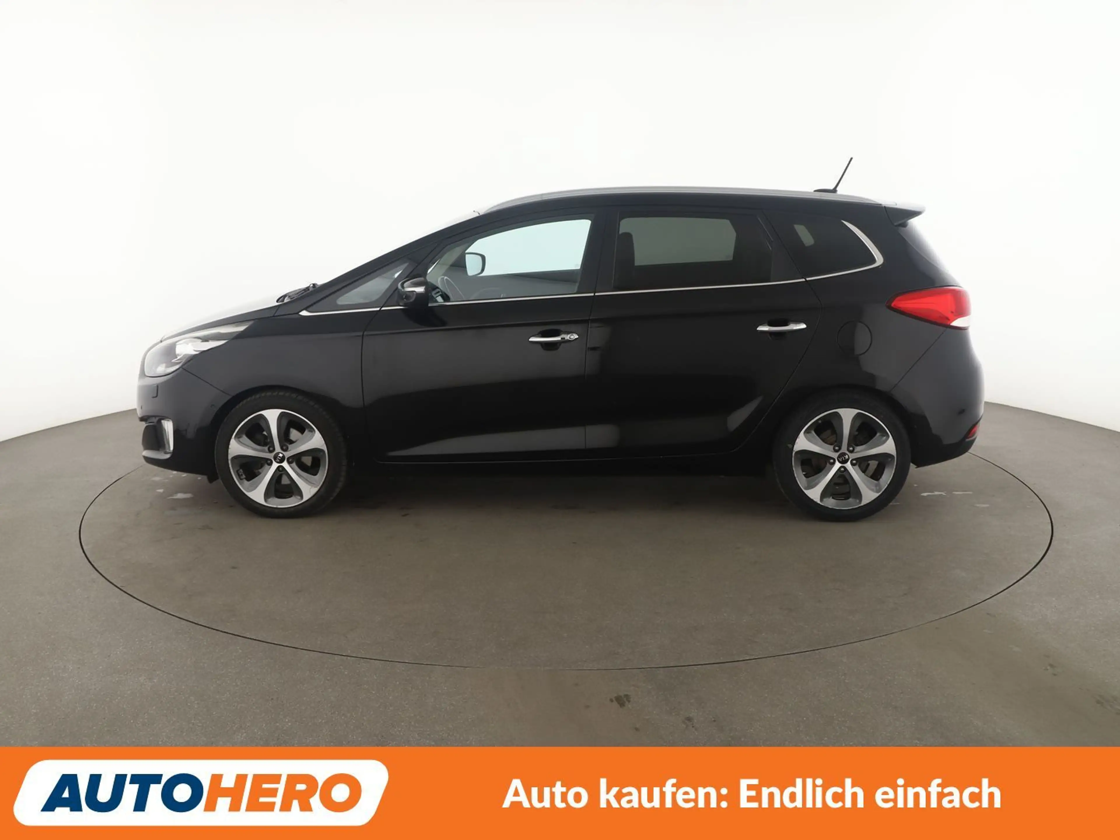 Kia Carens 1.7 CRDi Spirit*NAVI*TEMPO*CAM*PDC*SHZ*KLIMA* — photo 3