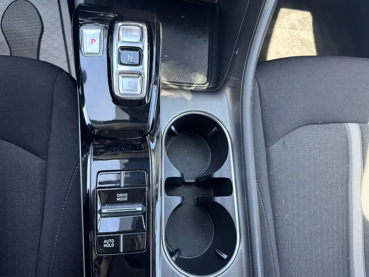 Hyundai SONATA снимка Hyundai SONATA