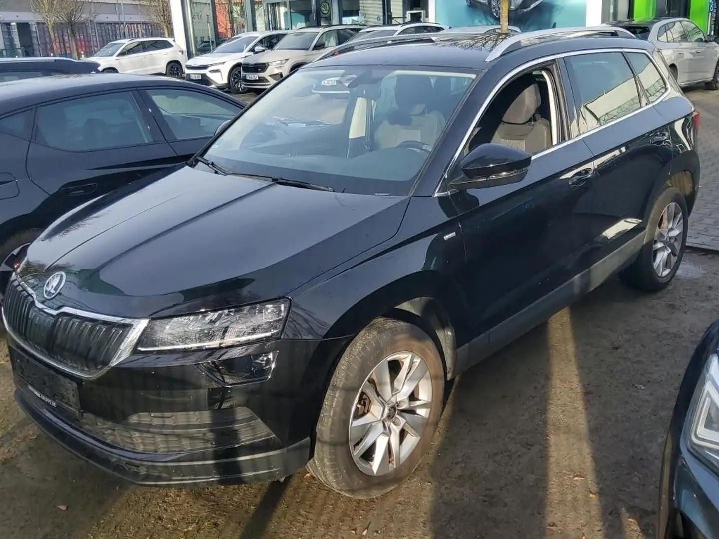 Skoda Karoq KAROQ AMB 1,0 TSI 6-Gang LED, Smart Link, beheiz Schwarz - 2