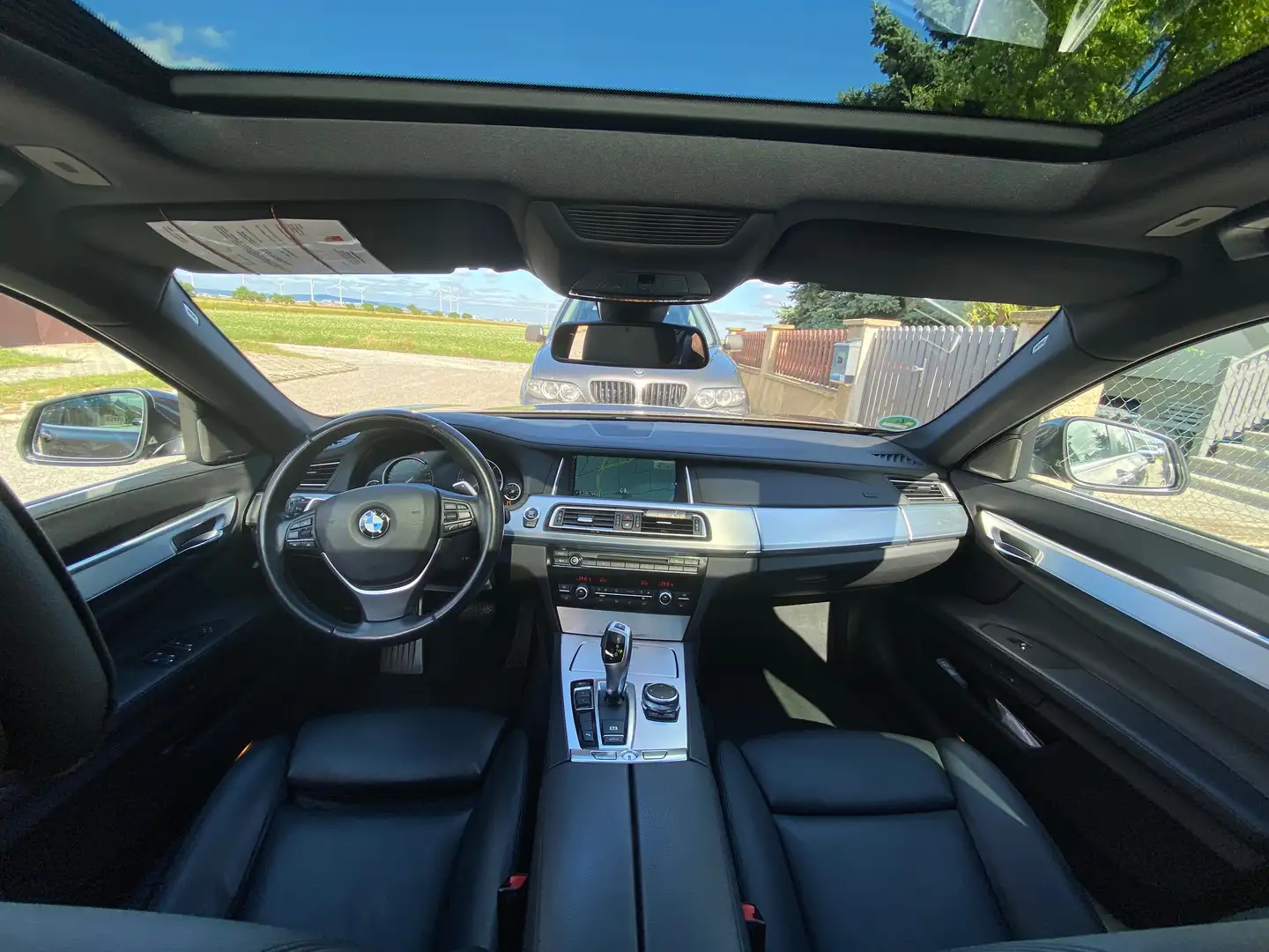 BMW 740 740 d F01 Bruin - 2
