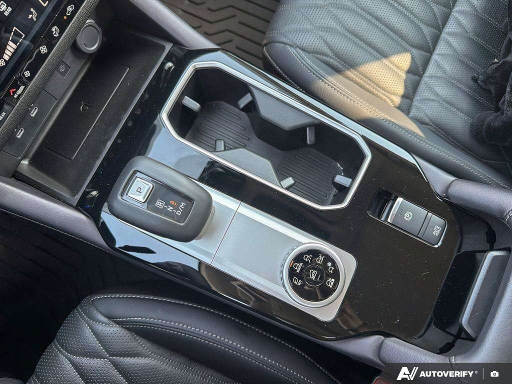 used 2025 Mitsubishi Outlander car, priced at $42,438