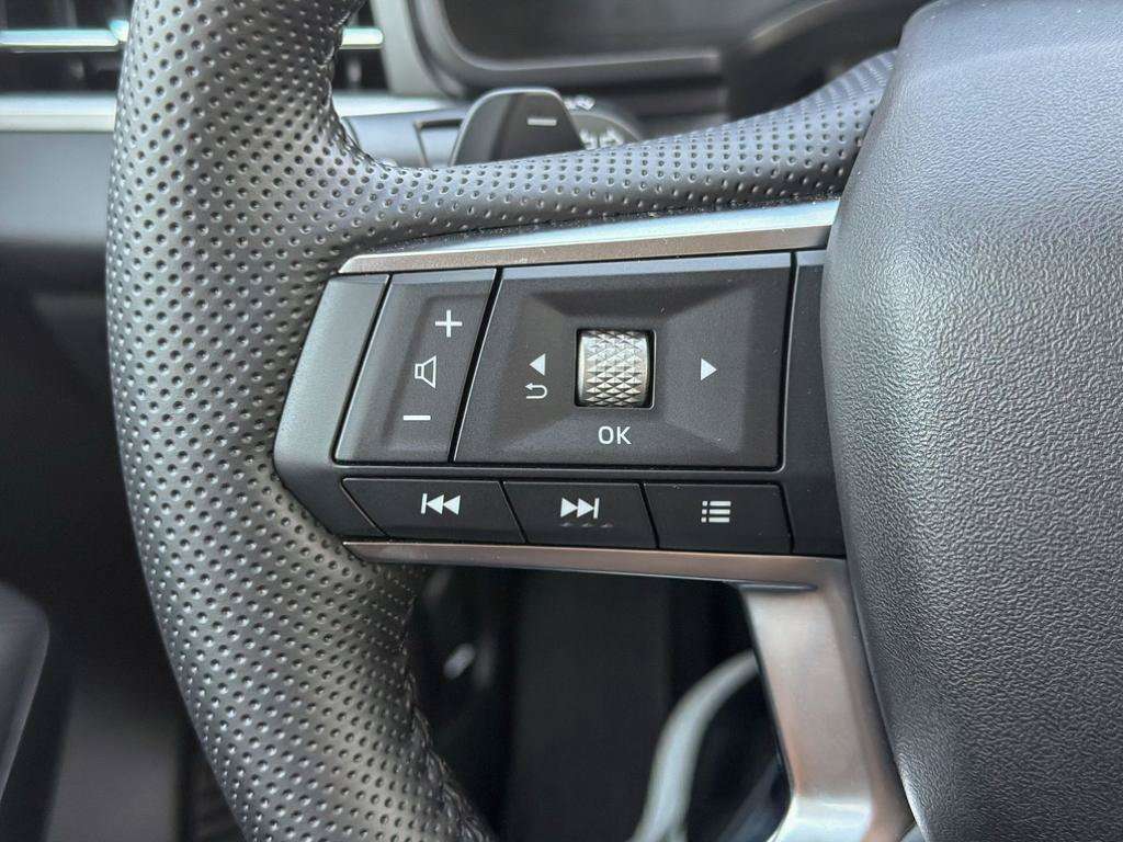 used 2025 Mitsubishi Outlander car, priced at $41,748