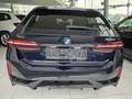 BMW 520 d xDrive Aut. G61 "M Aerodynamikpaket" Volllede... Schwarz - thumbnail 6