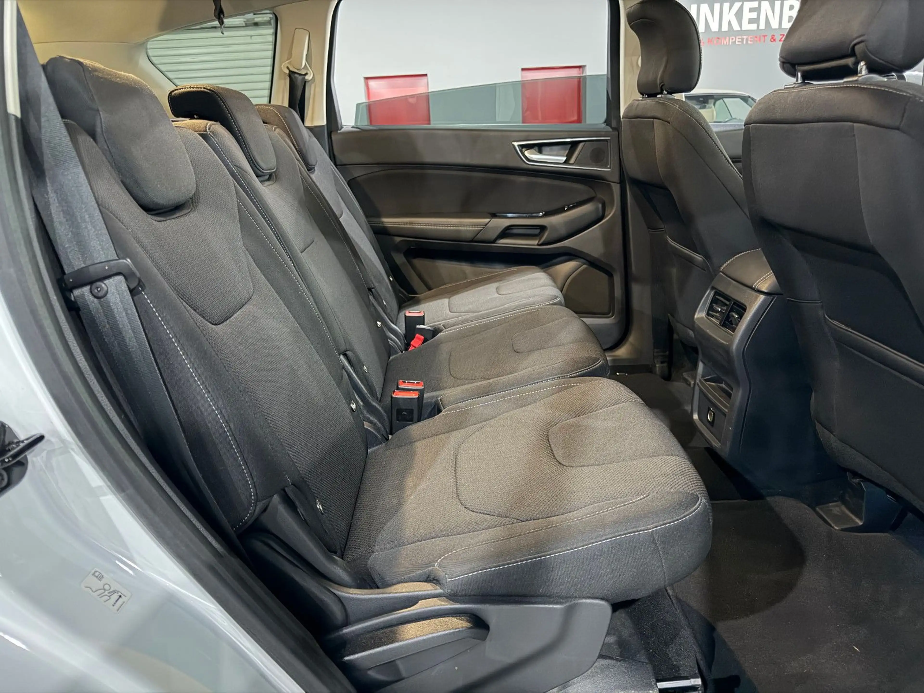 Ford S-Max 2.0 d 7 SITZ/ACC/AUT/LED/NAVI/AHK/KEYLES — photo 15