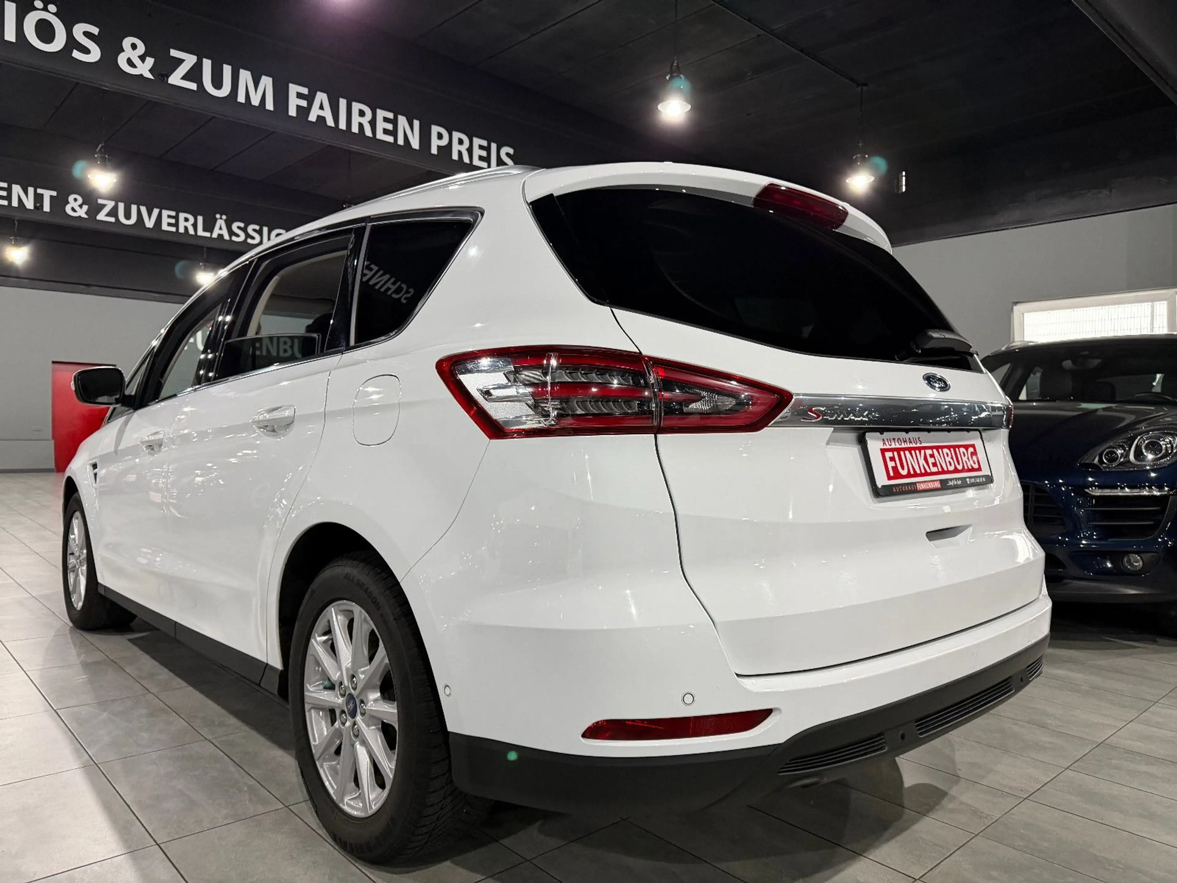 Ford S-Max 2.0 d 7 SITZ/ACC/AUT/LED/NAVI/AHK/KEYLES — photo 5