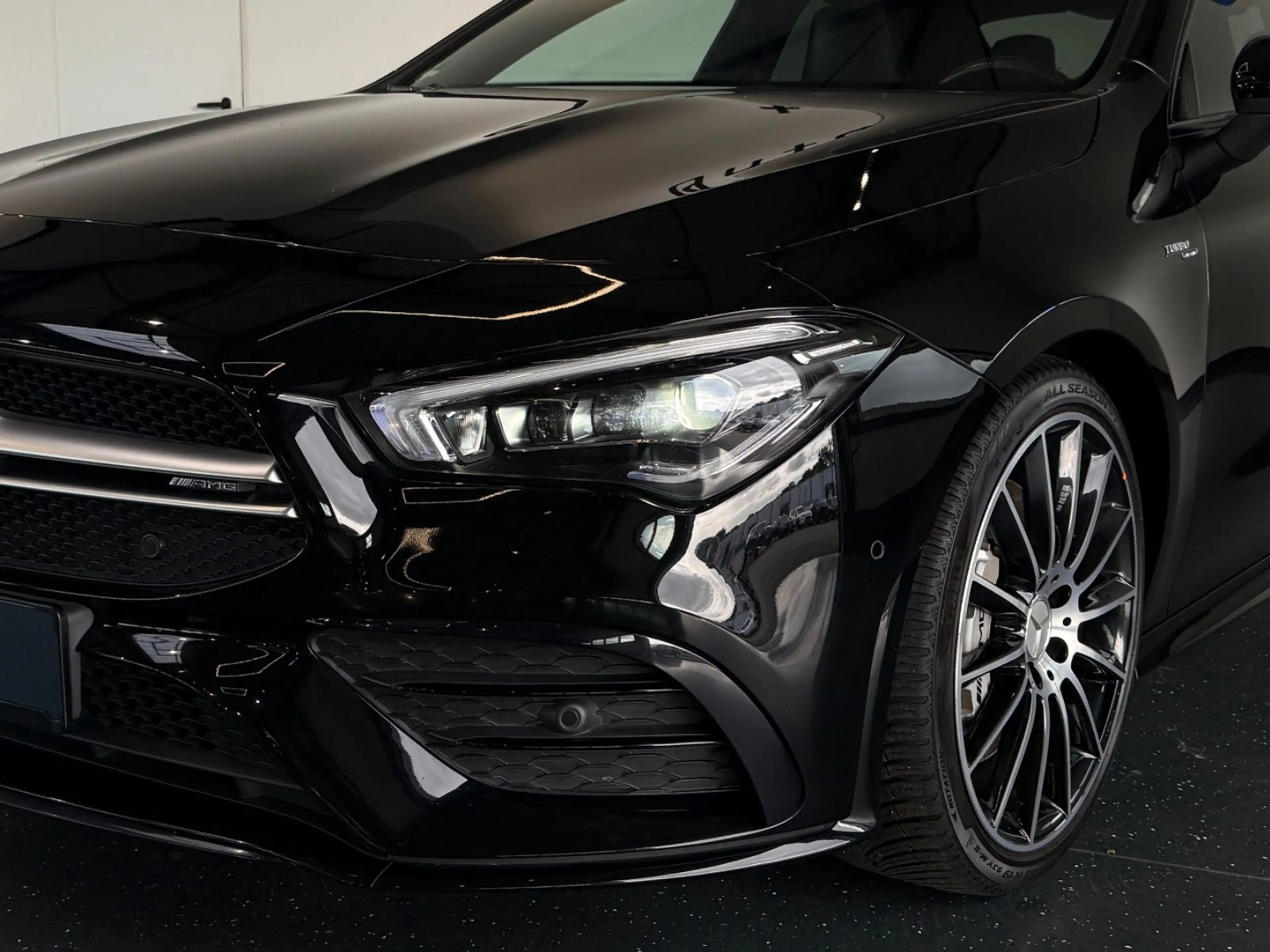 Mercedes-Benz CLA 35 AMG 4Matic*PANO*LED*MEMORY*WIDESCREEN*SHZ — photo 8