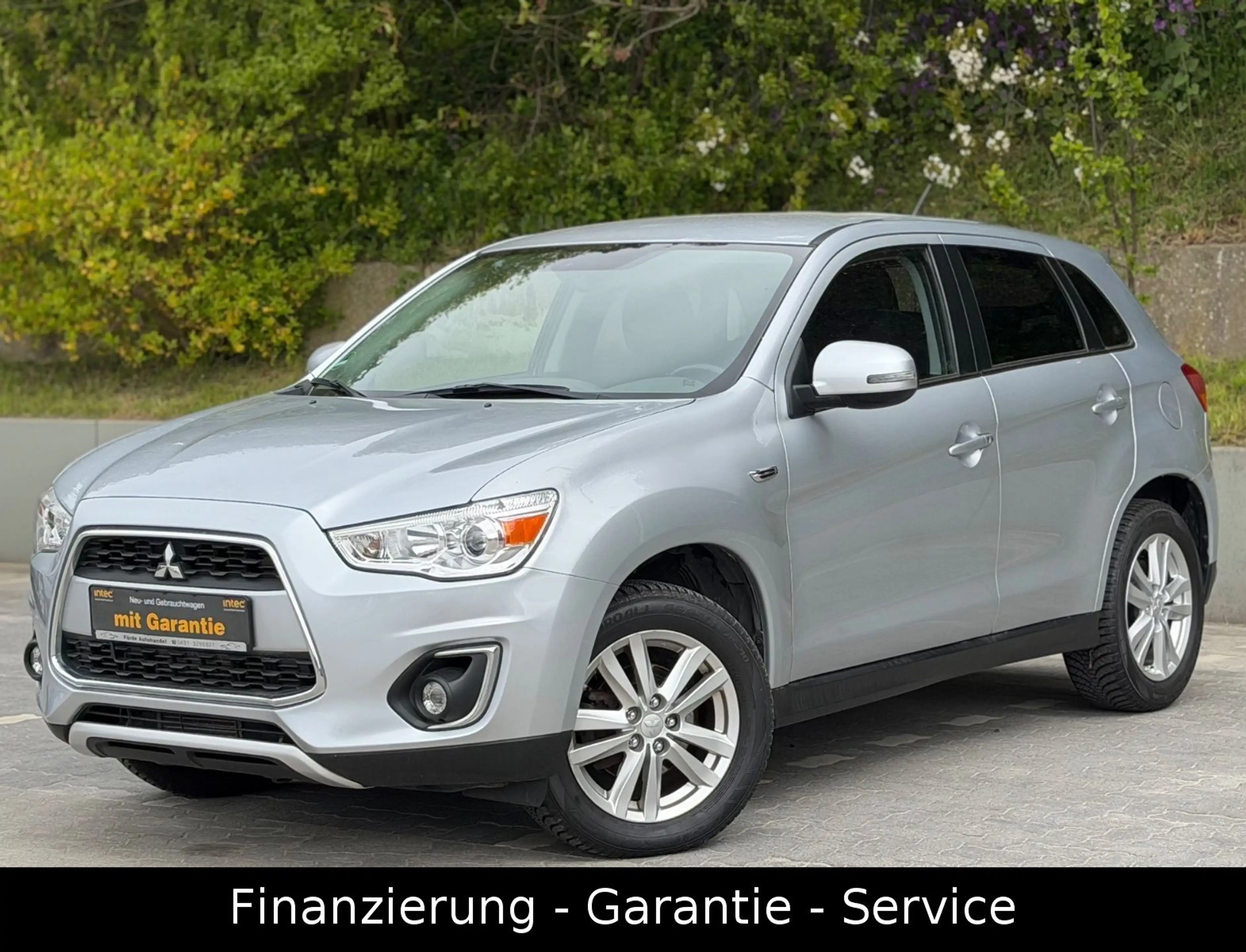 Mitsubishi ASX 2.2 4WD/AUTOMATIK/1 HAND/KAMERA/WENIG KM