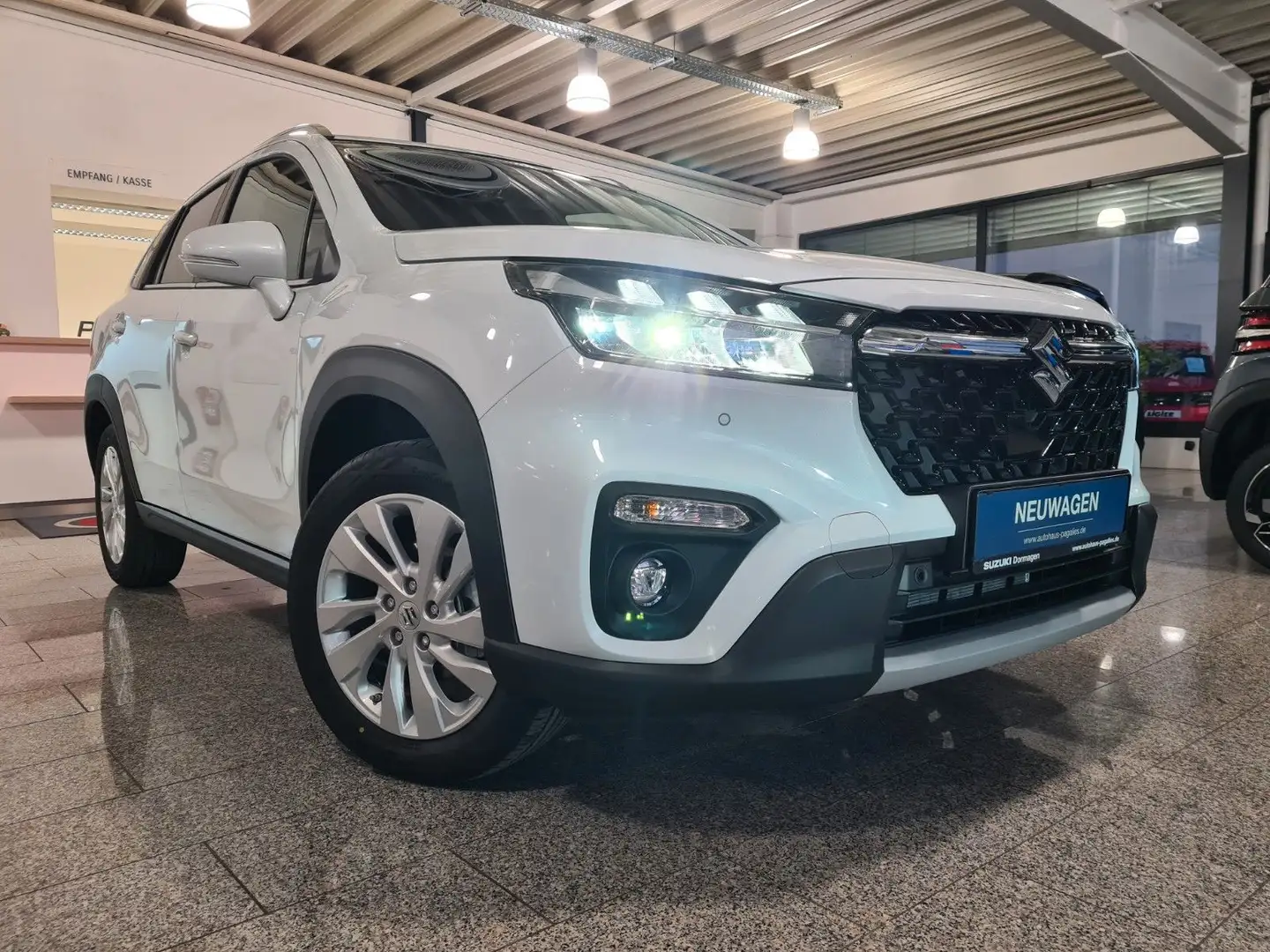 Suzuki (SX4) S-Cross Blanco - 1