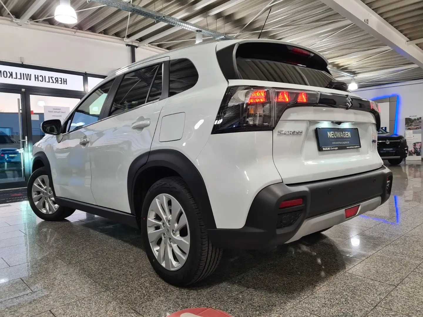Suzuki (SX4) S-Cross Blanco - 2