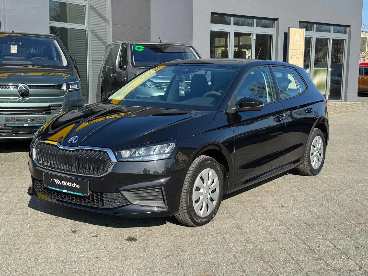 Skoda Fabia 1.0 Active *SHZ*KLIMA*PDC*BLUETOOTH* Noir - 2