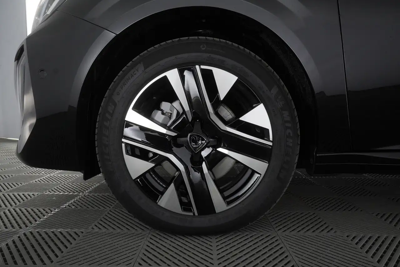 Peugeot 208 2026 — фото 15