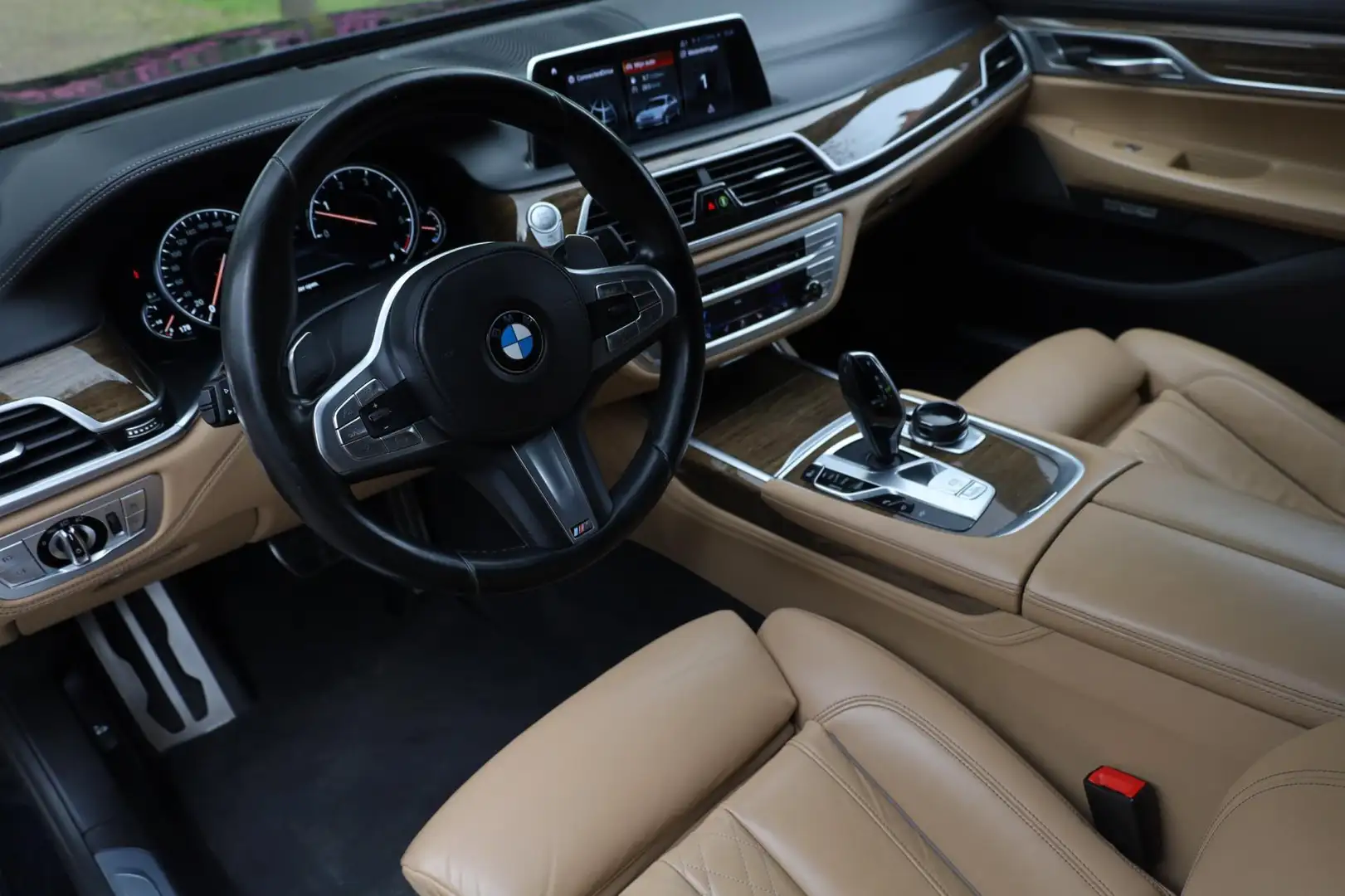 BMW 730 7-serie 730d High Executive Aut. | M-Pakket | Schu Zwart - 2