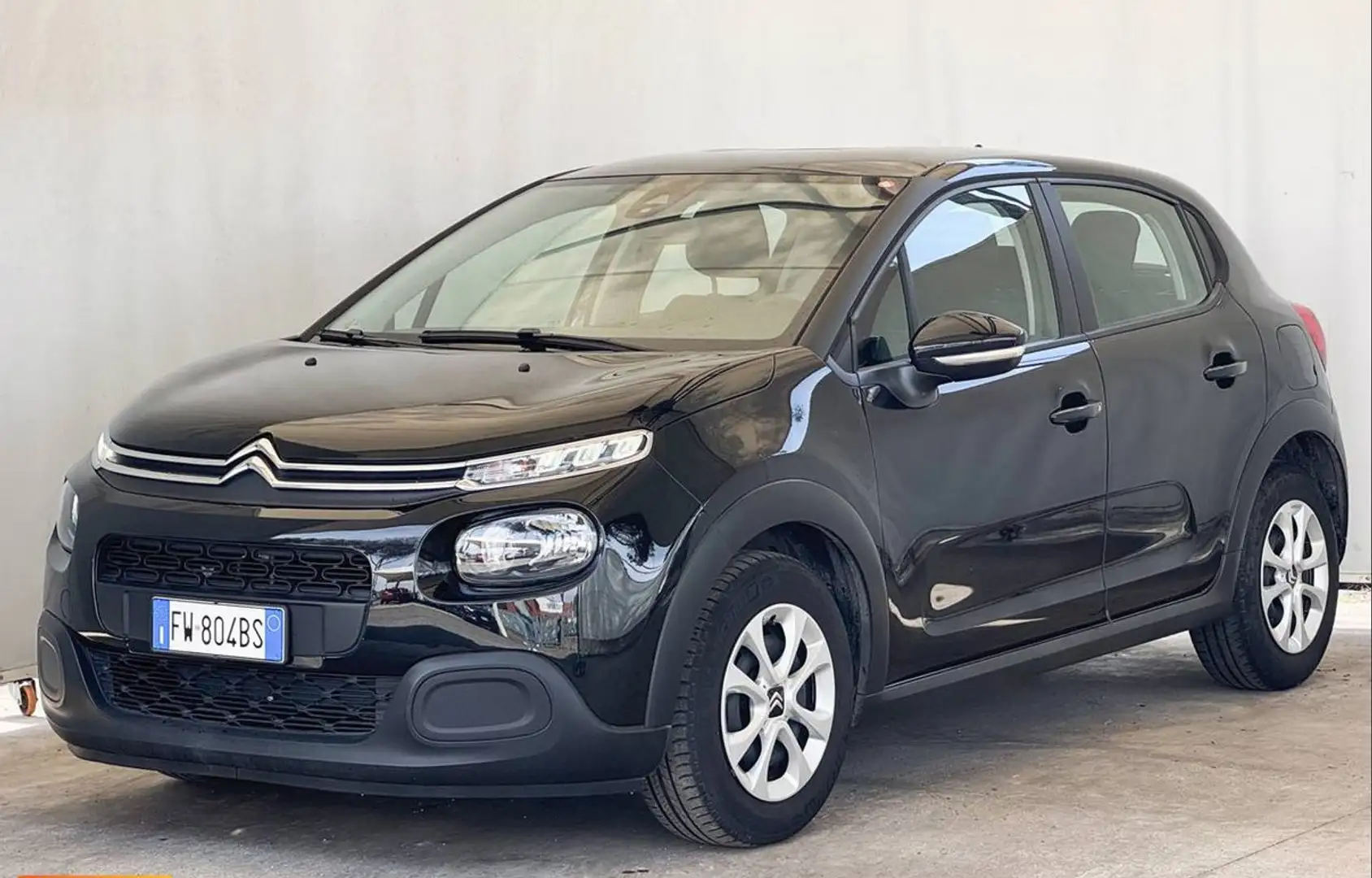 Citroen C3 C3 1.2 puretech feel s&s 83cv neop. Negro - 1