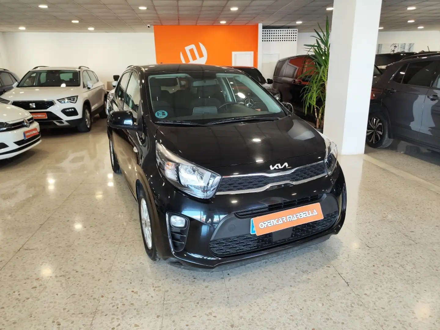 Kia Picanto 1.0 DPi AMT GT-Line Negro - 1