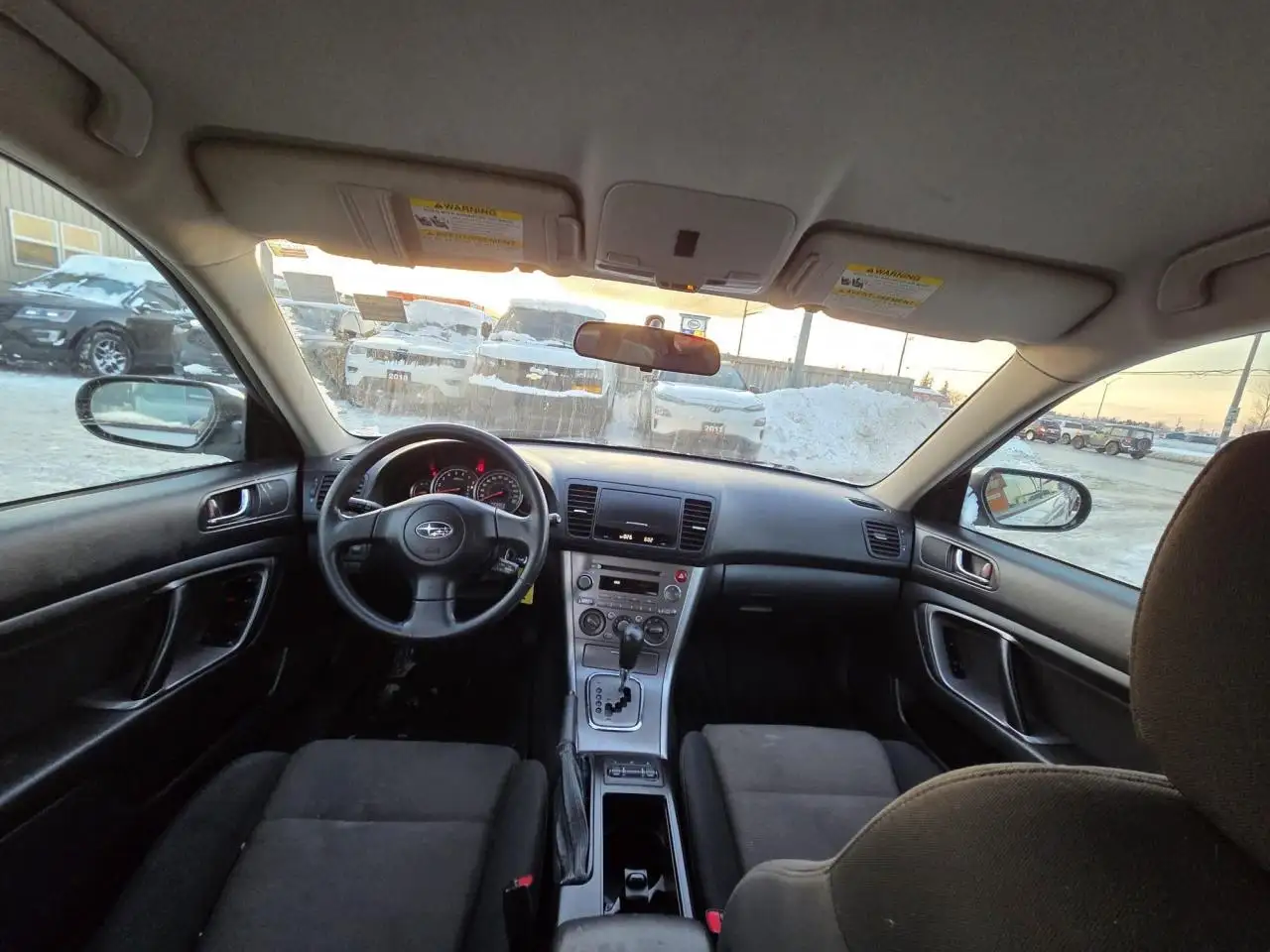 Subaru Legacy снимка Subaru Legacy