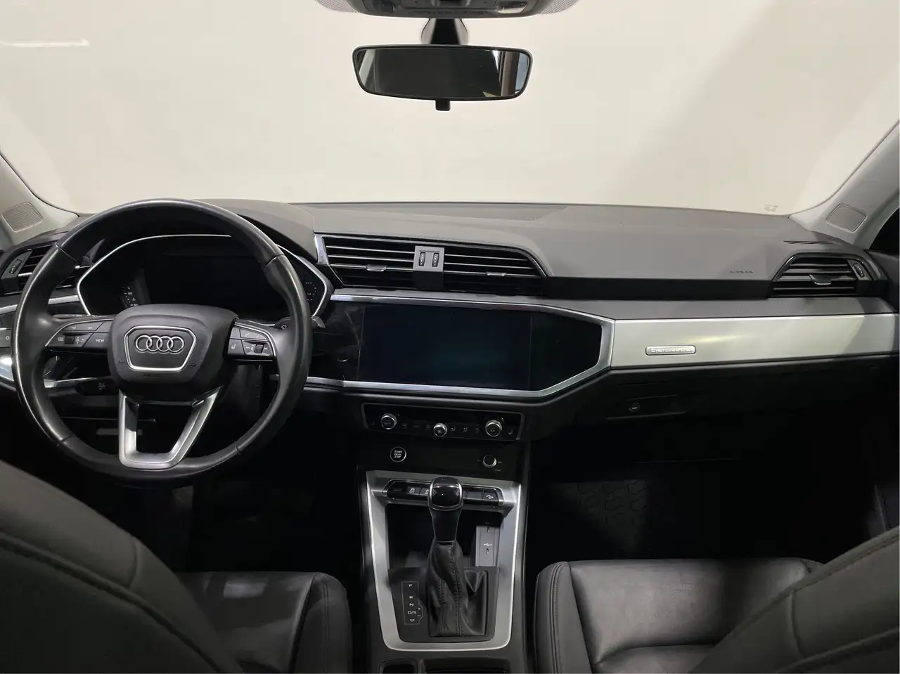 Audi Q3 fotografie Audi Q3