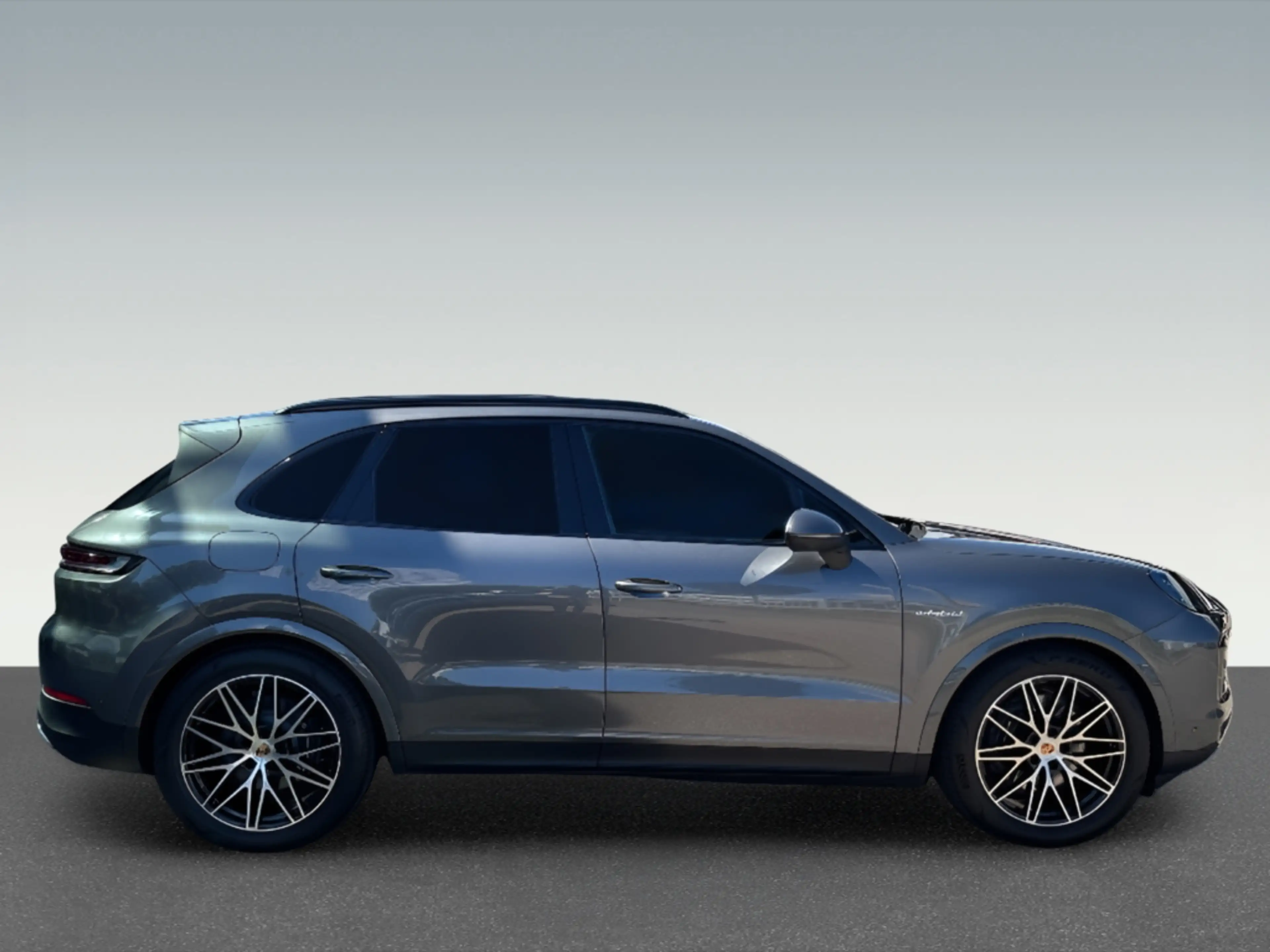 Porsche Cayenne E-Hybrid InnoDrive Head-Up BOSE 21-Zoll — photo 6