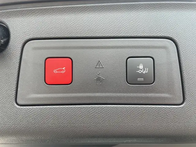Peugeot 508 SW view 20