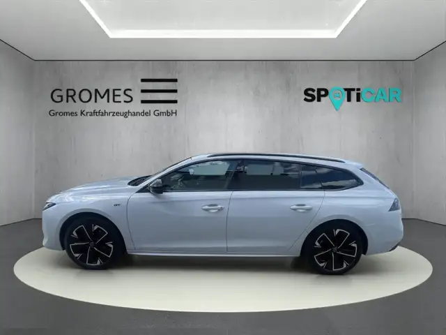 Peugeot 508 SW view 6