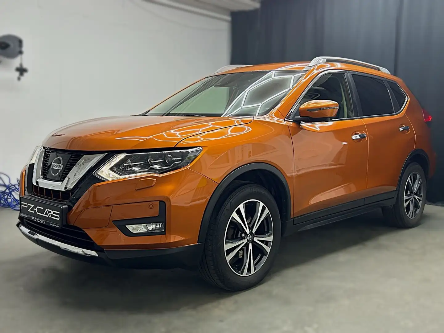 Nissan X-Trail 1.6 Automatik|LED|Navi|360-Kam|Temp|Keyl Orange - 1