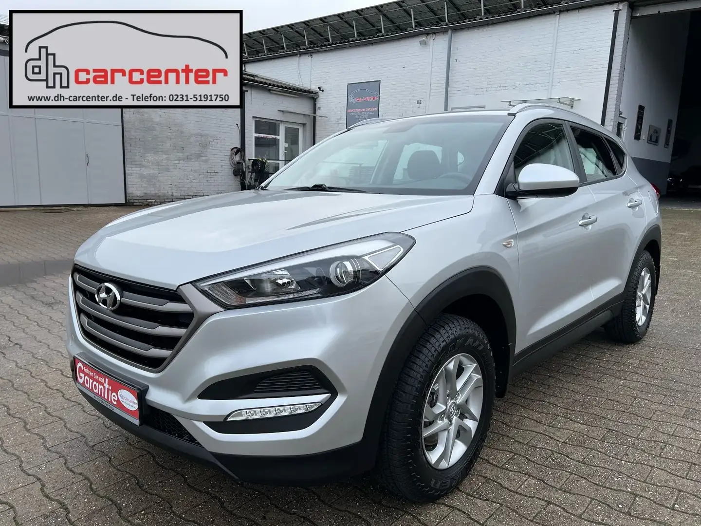 Hyundai TUCSON 1.6 16V *Klima*PDC*Bluetooth*SHZ*LHZ*AHK Silber - 1